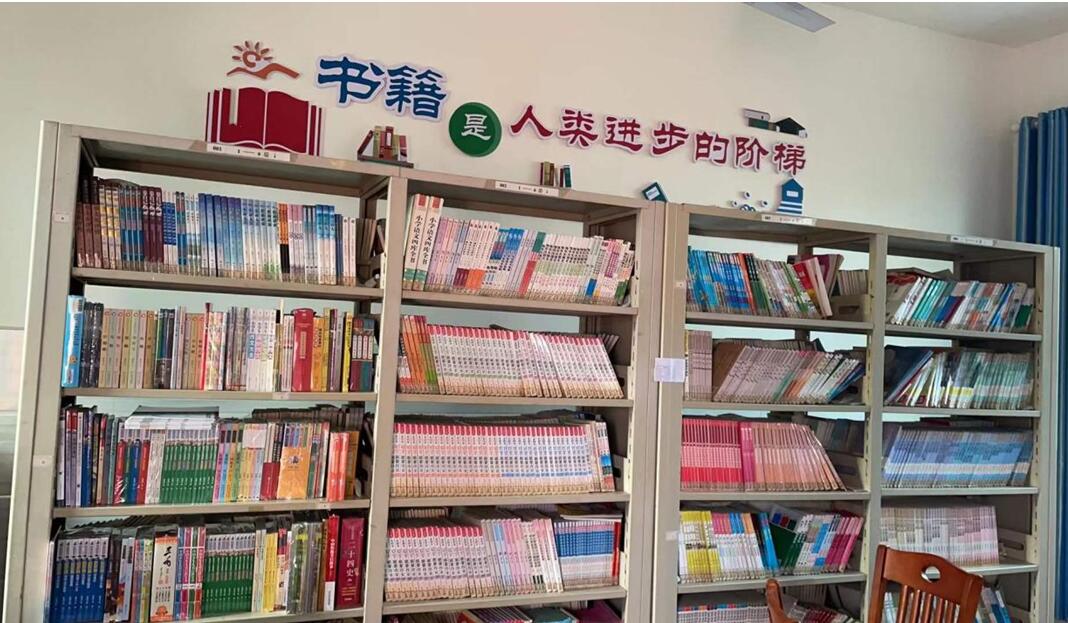 赣能咨询开展爱心图书捐赠活动