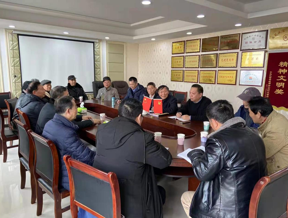 江西省审计厅一级巡视员邹水成一行莅临大信成新考察指导工作
