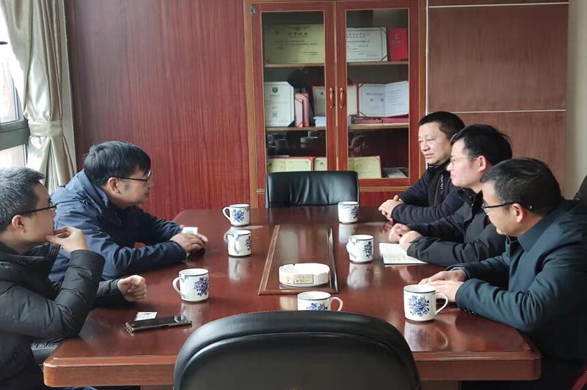 赣州章贡区人大常委会副主任刘俊平一行莅临江西江南咨询走访调研