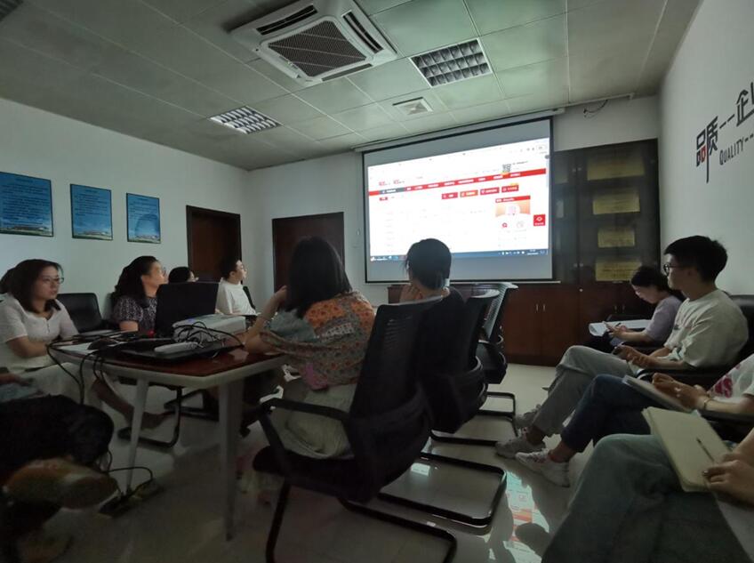 省建院集团公司召开工作技术例会