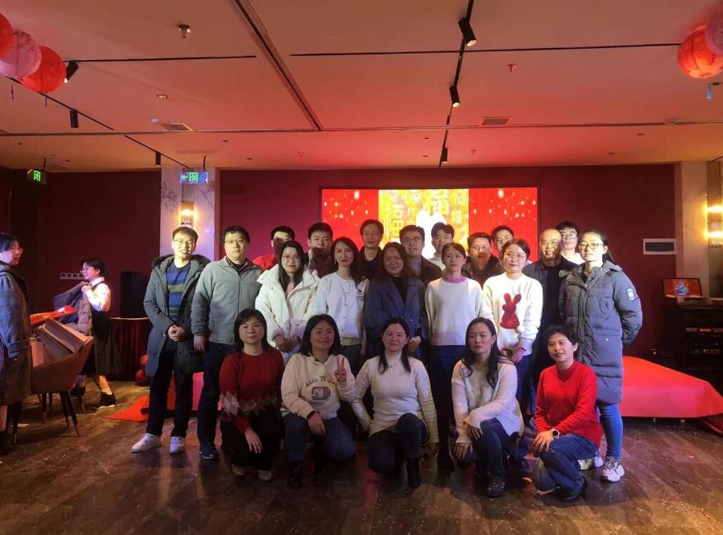 建银咨询江西分公司组织员工团建活动