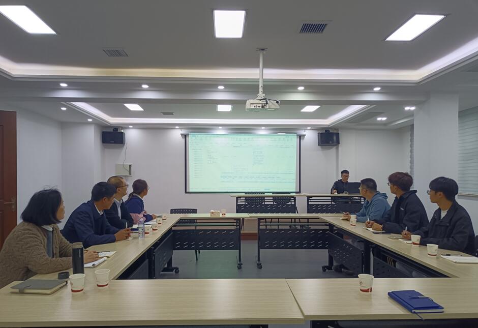 江西丰展公司组织员工培训学习