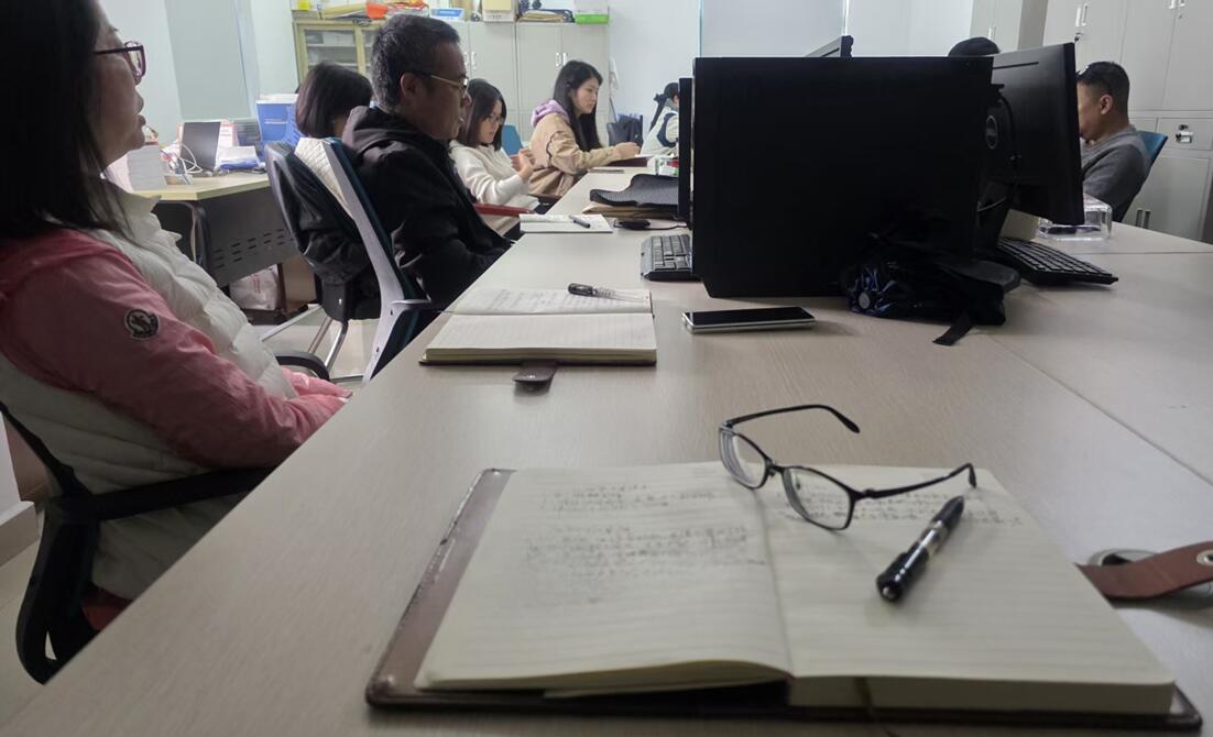 江西省恒立公司召开年终总结会议