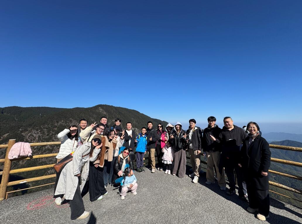 江西省建筑设计研究总院集团有限公司开展户外团建活动