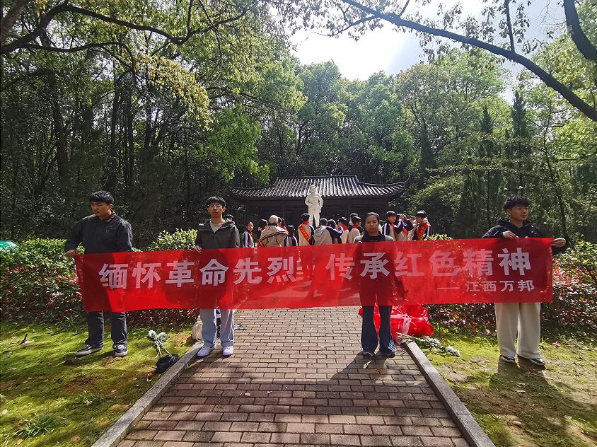 江西万邦公司开展红色主题教育活动